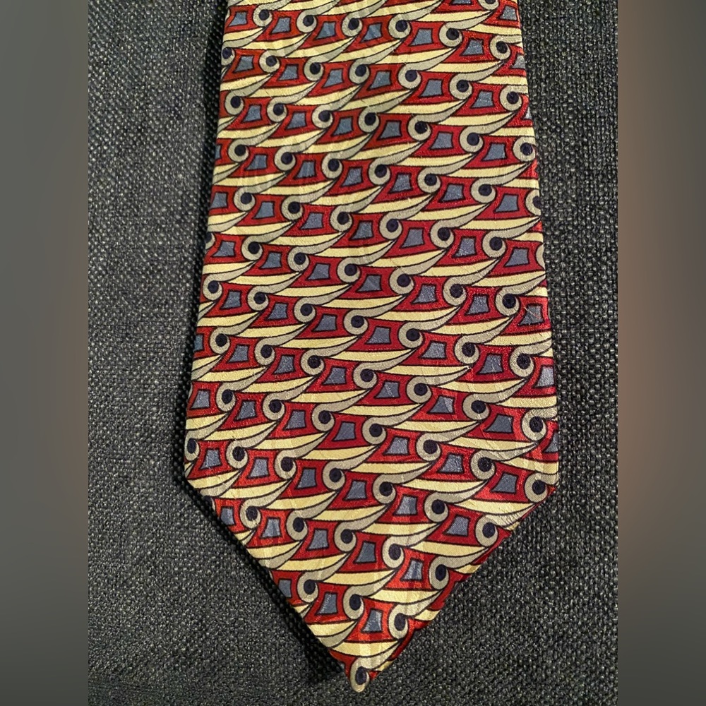 Men’s 100% Imported Silk Tie by Salvatore